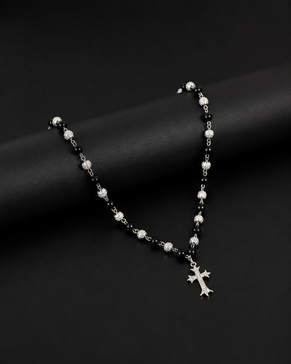 Le Fremét™ Pearl Cross Necklace
