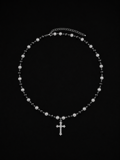 Le Fremét™ Pearl Cross Necklace